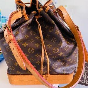 Authentic💗LV Noe Monogram Shoulder Bag.